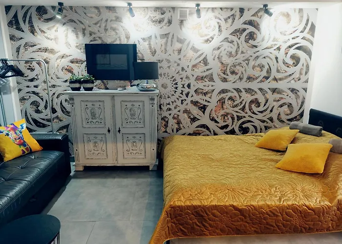 Adago Antracyt Szczawno-Zdroj